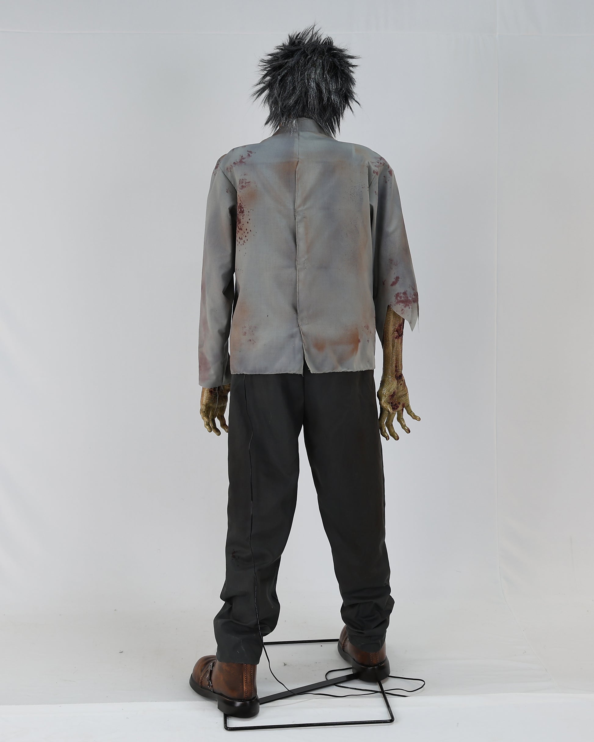 Animatronic Swiveling Zombie